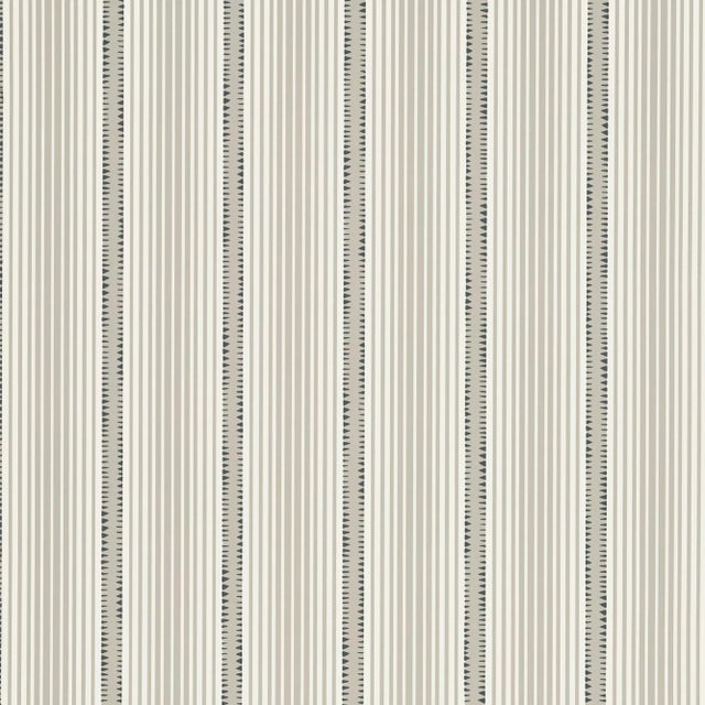 This listing is for a wallpaper sample only. If you'd like to purchase this wallpaper, please click here:...