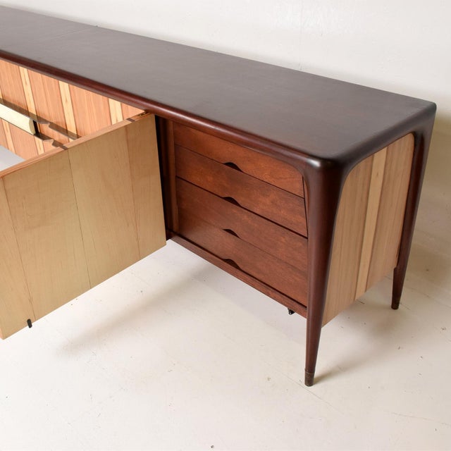 White Mexican Modernist Long Credenza Attributed to Eugenio Escudero For Sale - Image 8 of 11