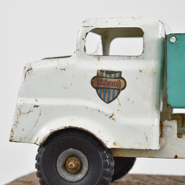 Vintage triang toy truck a fantastic vintage transport truck by tri-ang. Tri-ang, was founded by the lines brothers,...