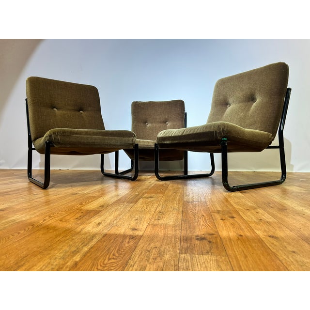 Bauhaus Black Steel and Green Upholstery Lounge Chairs, 1970s, Set of 3 For Sale - Image 17 of 18