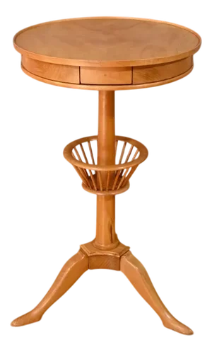 Pedestal Table in Cherry