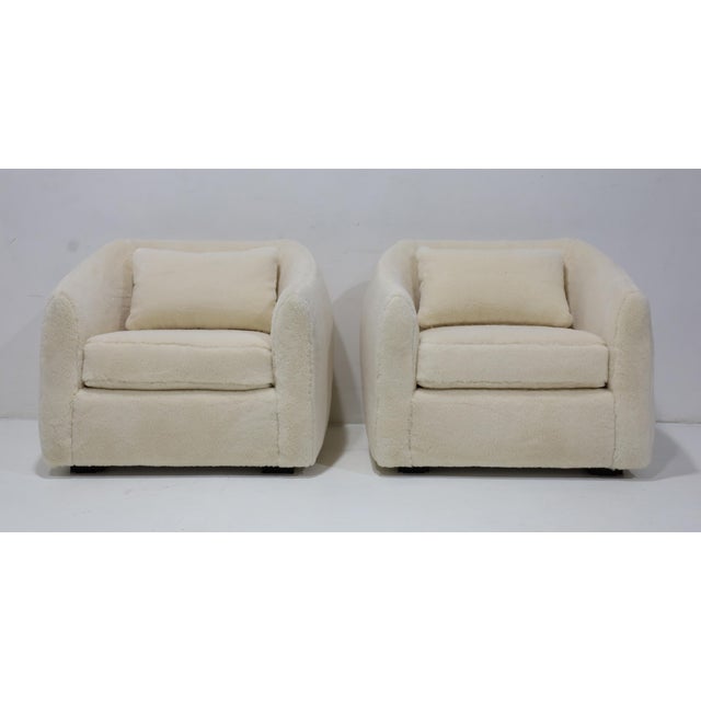 1970s Pair of Jean Royere Style Polar Lounge Chairs in Holly Hunt Great Plains For Sale - Image 5 of 12