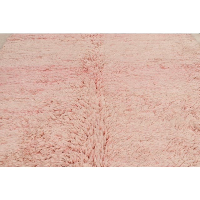 Hand-knotted in wool, this 10x14 Moroccan rug by Rug & Kilim represents a new line of contemporary tribal rugs. Its design...