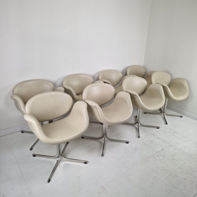 Mid-Century Modern Ivory Leather Little Tulip Chairs by Pierre Paulin for Artifort For Sale - Image 11 of 12