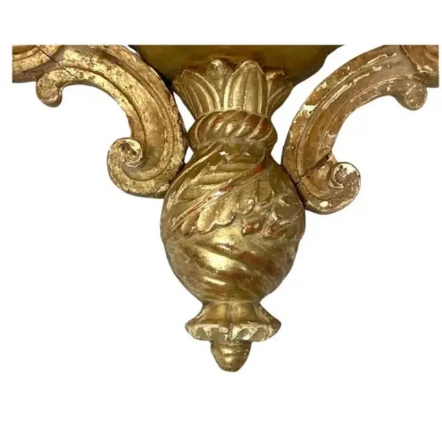 Pair of Italian Carved and Giltwood Wall Brackets For Sale In Tampa - Image 6 of 8