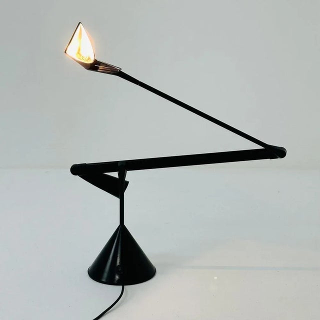 Gold Black Aluminum Zelig Table Lamp by Walter A. Monici for Lumina, 1980s For Sale - Image 8 of 10
