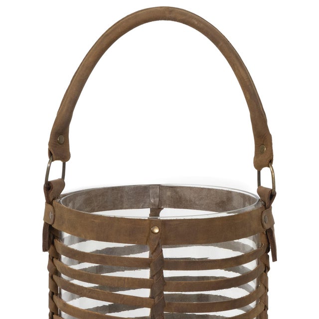 2020s Regina Andrew Finn Leather Hurricane, Small For Sale - Image 5 of 7