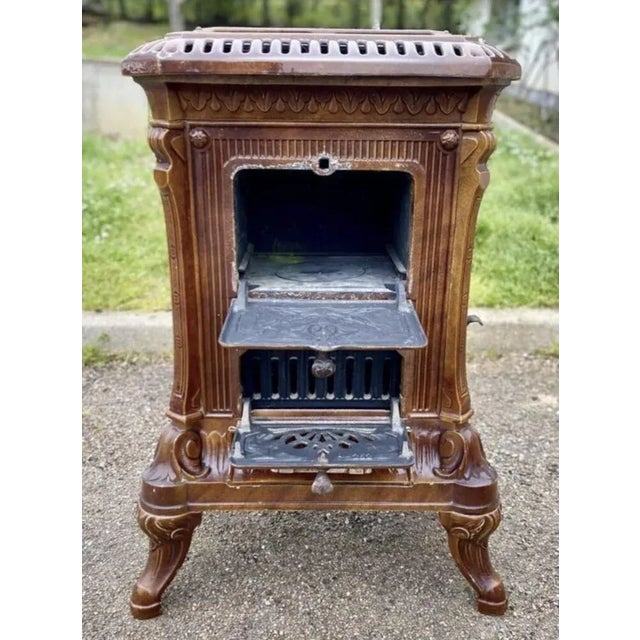 Large Antique Enameled Cast Iron Frying Pan, 1930s For Sale - Image 6 of 8