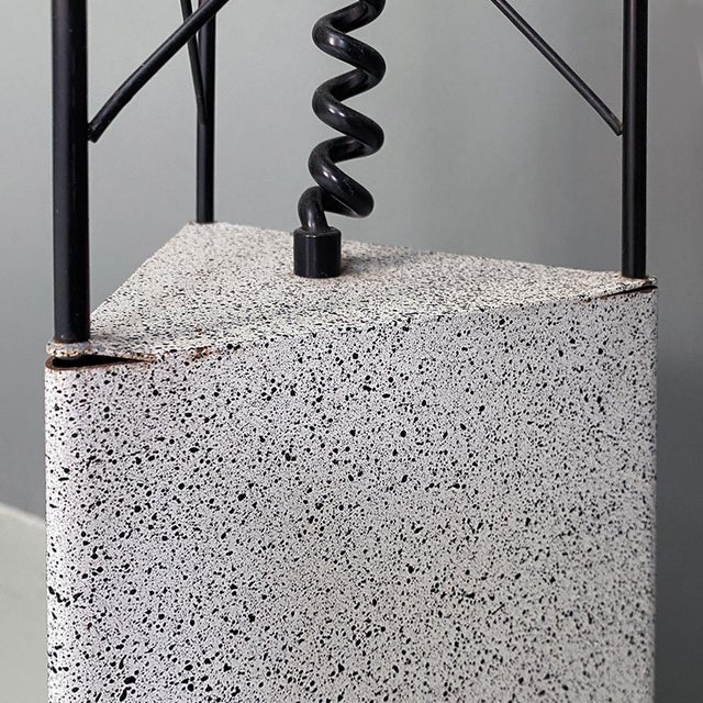 Black Italian Postmodern Black Metal and Sheet Metal Stone Effect Floor Lamp, 1980s For Sale - Image 8 of 13