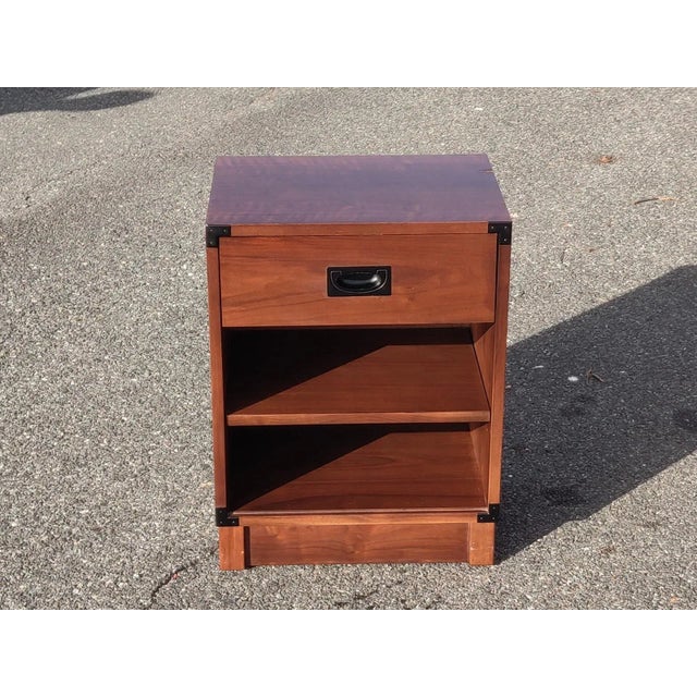 Wood Late 20th Century Vintage Single Drawer Bedside Table by Drexel New Generation Campaign Style For Sale - Image 7 of 9