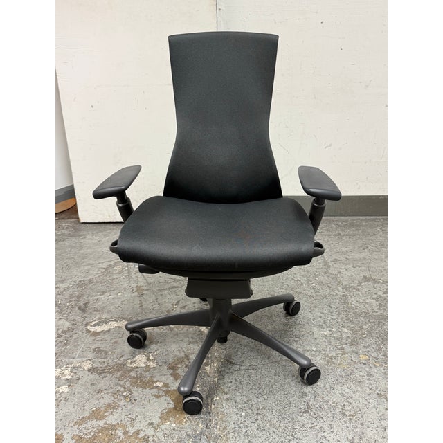 Design Plus Gallery presents an Embody Office Chair by Herman Miller. Physicians and PhDs in the fields of biomechanics,...