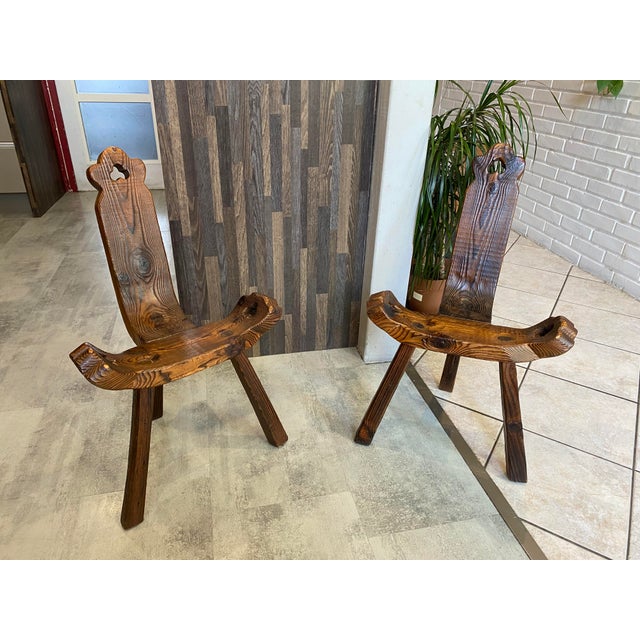 Vintage Brutalist Tripod Chair in Carved Wood, 1970s For Sale - Image 16 of 18