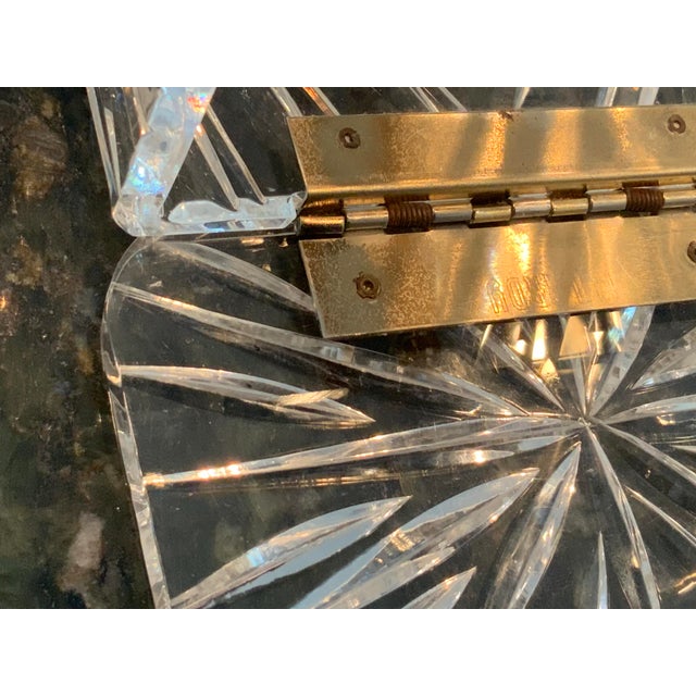 Vintage Lucite Tissue Box With Brass Embellishment by Wilardy For Sale In Chicago - Image 6 of 6