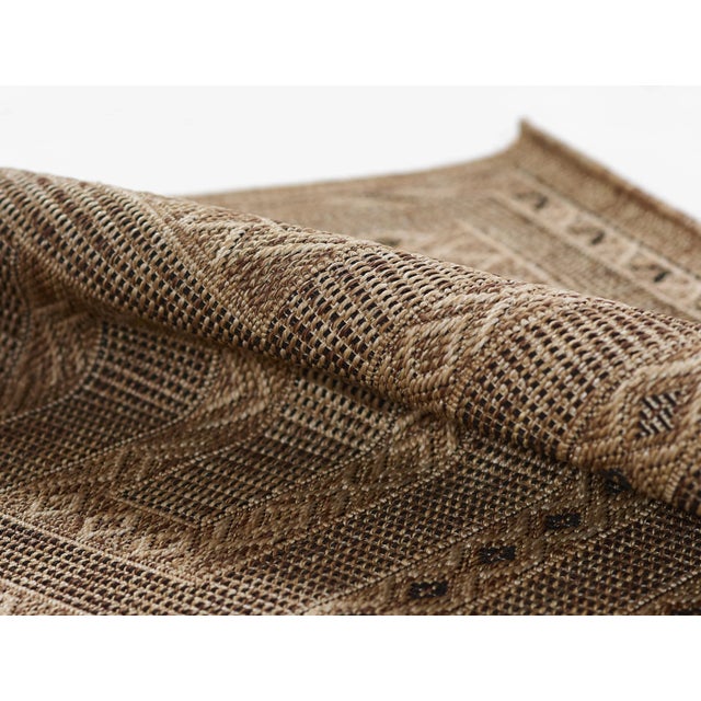 Momeni Contemporary Indoor/Outdoor Hampton Casa Rug in Natural, 8' x 10' For Sale - Image 4 of 9