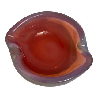 Heavy Murano Italian Pink and White Opaline Art Glass Sommerso Vide-Poche Attributed to Gino Cenedese For Sale
