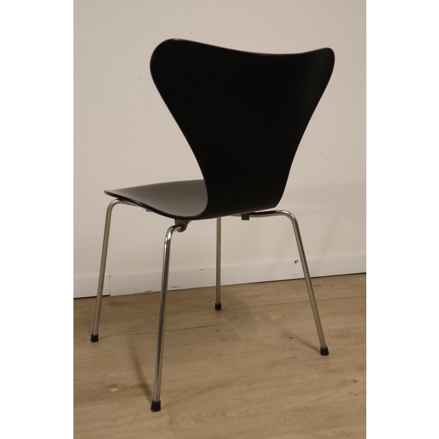 Series 7 Chairs by Arne Jacobsen for Fritz Hansen, 1950s, Set of 4 For Sale - Image 16 of 18