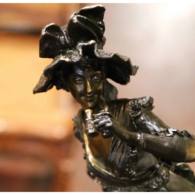 Figurative 19th Century French Patinated Bronze “La Belle Aux Jumelles” by Louis Hottot For Sale - Image 3 of 4