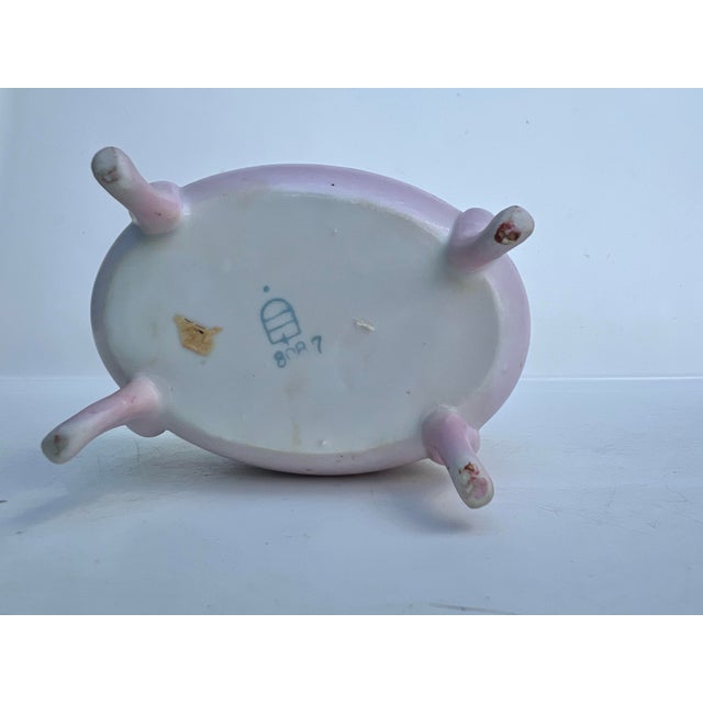 Limoges, France Vintage Victorian Footed Porcelain Jewelry/Trinket Box For Sale - Image 4 of 5