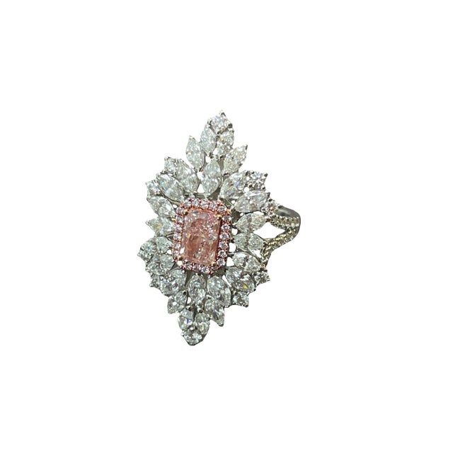 18k White Gold Fancy Pink Diamond Cocktail Ring, Size 6.75 For Sale - Image 10 of 12