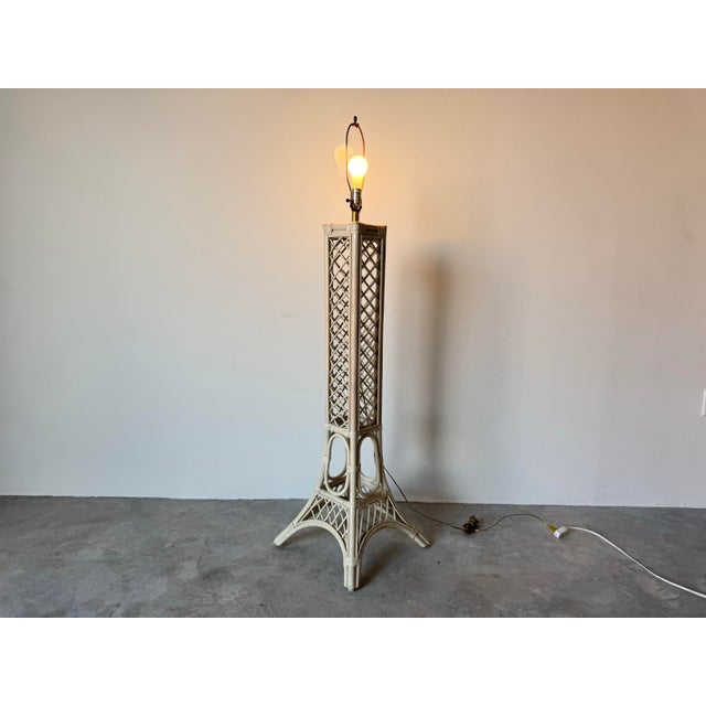 Mid-Century Modern Vintage Eiffel Tower Paris Pencil Reed Rattan Floor Lamp For Sale - Image 3 of 12