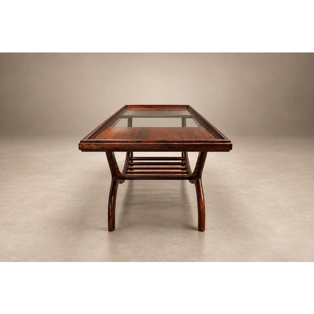 Mid-Century Modern Brazilian Modern Rosewood Coffee Table by Liceu de Artes e Ofícios, Brazil, 1960s — Lot 962 For Sale - Image 3 of 18