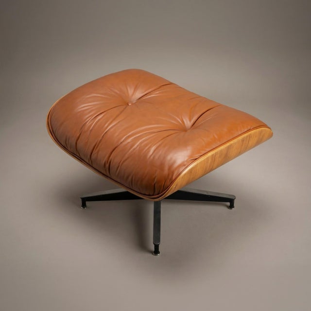 Herman Miller Eames 671 Lounge Ottoman in Rosewood & Cognac Leather by Herman Miller For Sale - Image 4 of 7