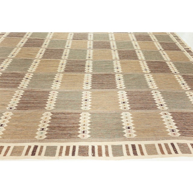 Tan Modern Flatweave Geometric Warm Tan Handmade Rug "Dentelle" by Doris Leslie Blau For Sale - Image 8 of 9