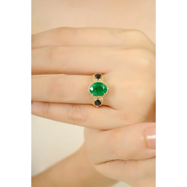 Contemporary Contemporary 14k Emerald Sapphire & Diamond Gold Wedding Ring Size 6 For Sale - Image 3 of 14