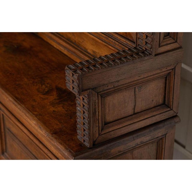 Large 19th Century Italian Carved Walnut Settle, 1800 For Sale - Image 13 of 15