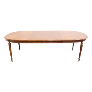 Bernhardt Furniture Fruitwood Country French Style 100" Oval Dining Table 236-202 For Sale
