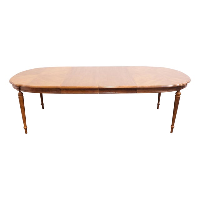 Bernhardt Furniture Fruitwood Country French Style 100" Oval Dining Table 236-202 For Sale