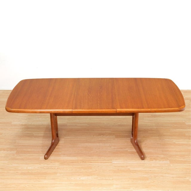 Mid-Century Modern 1970s Danish Extending Dining Table by Am Mobler For Sale - Image 3 of 10