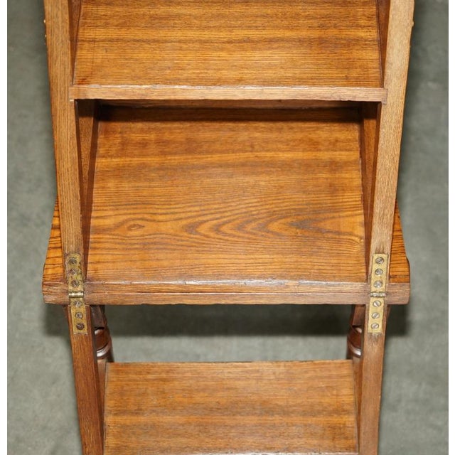Antique English Arts & Crafts Metamorphic Library Steps in Tiger Oak, 1880 For Sale - Image 16 of 18