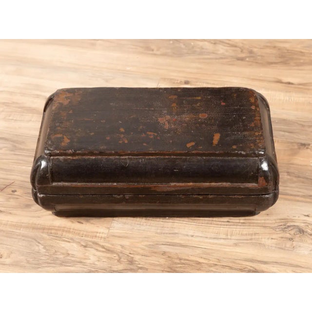 Small Antique Chinese Dowry Basket with Distressed Brown Patina For Sale In New York - Image 6 of 12