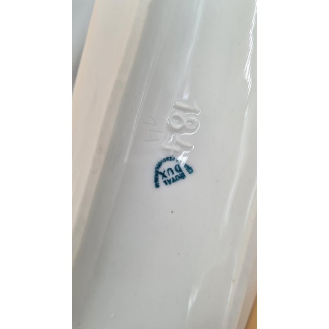 Blue Large Figurine in Porcelain, Czechoslovakia, 1950s For Sale - Image 8 of 9