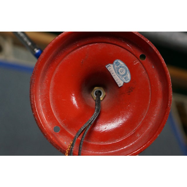 1960s Red Metal Chinoiserie Chinese Pagoda Hanging Lantern Pendant Light For Sale - Image 12 of 12