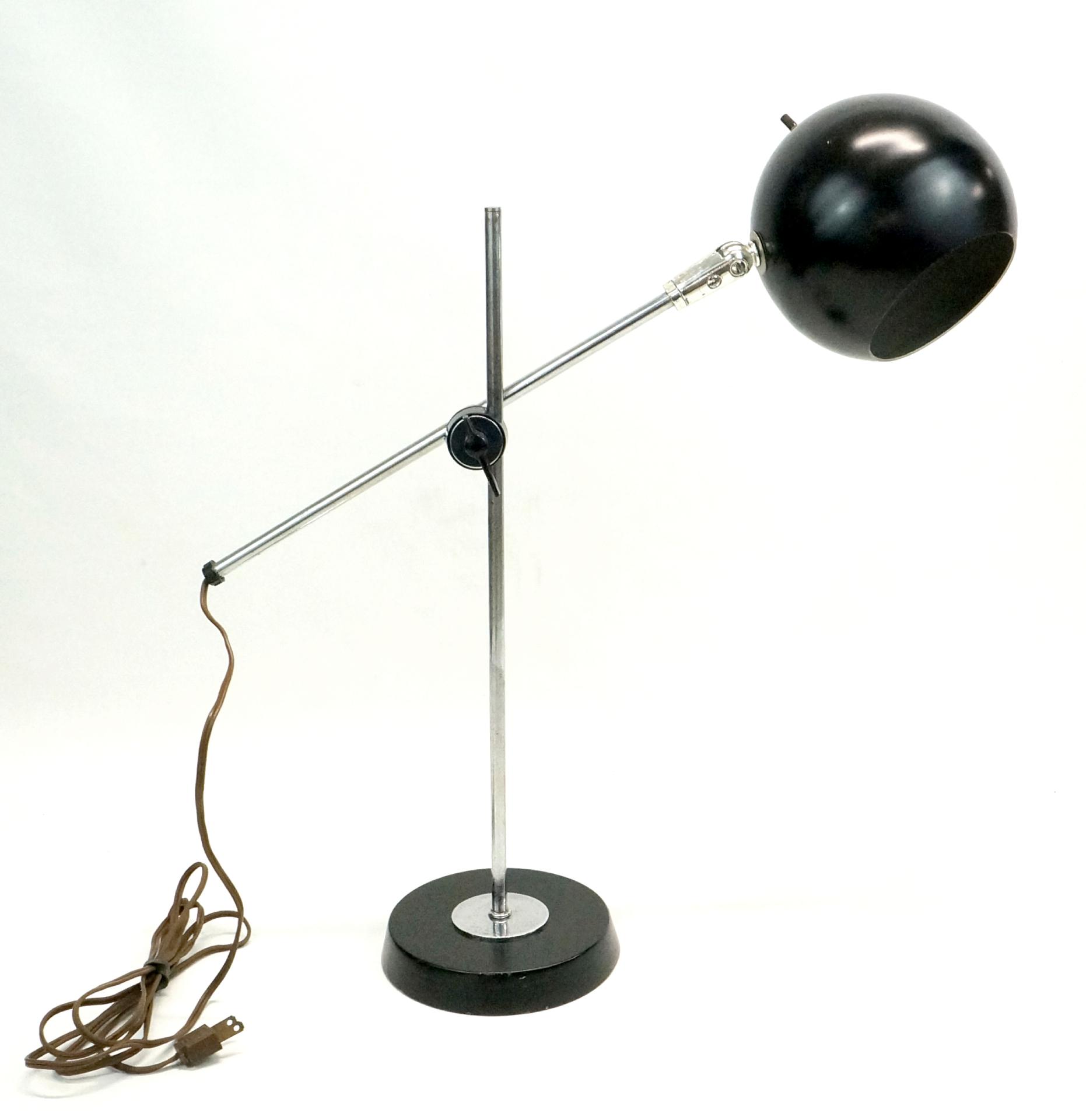 robert sonneman desk lamp