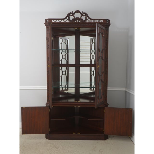 Chippendale Henkel Harris Chippendale Mahogany Corner China Cabinet For Sale - Image 3 of 18