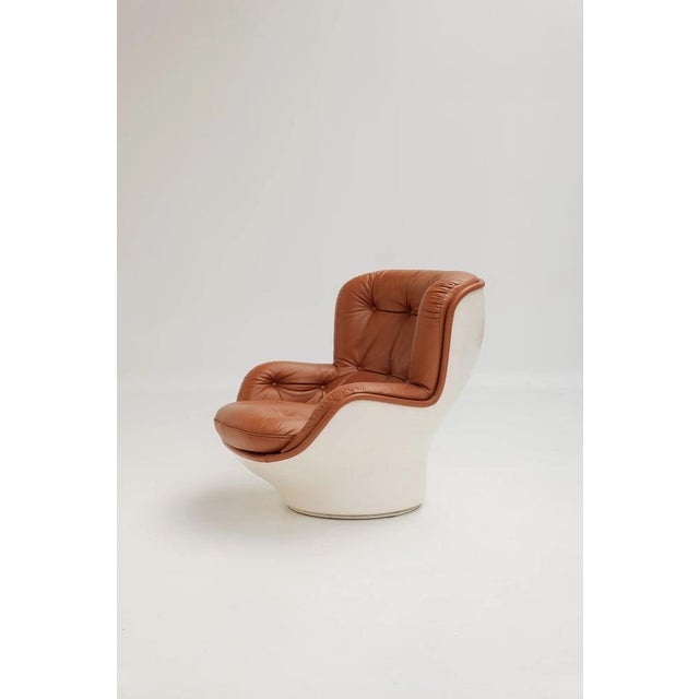 Airborne Karate Lounge Chairs and Ottomans by Michel Cadestin for Airborne, 1970s, Set of 3 For Sale - Image 4 of 15