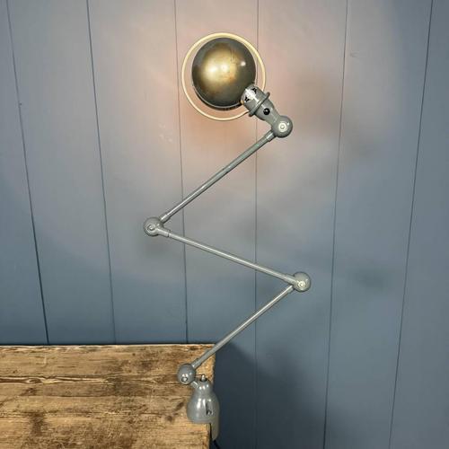 Dark Grey 3-Arm Table Clamp Lamp from Jielde, 1950s For Sale - Image 4 of 18