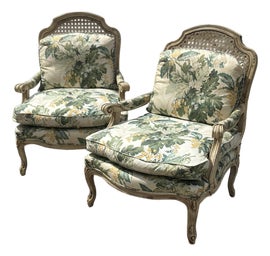 Example of Accent Chairs