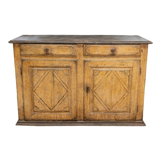 17th Century Italian Distressed Paint Wooden Buffet with Carved Diamond Motifs For Sale