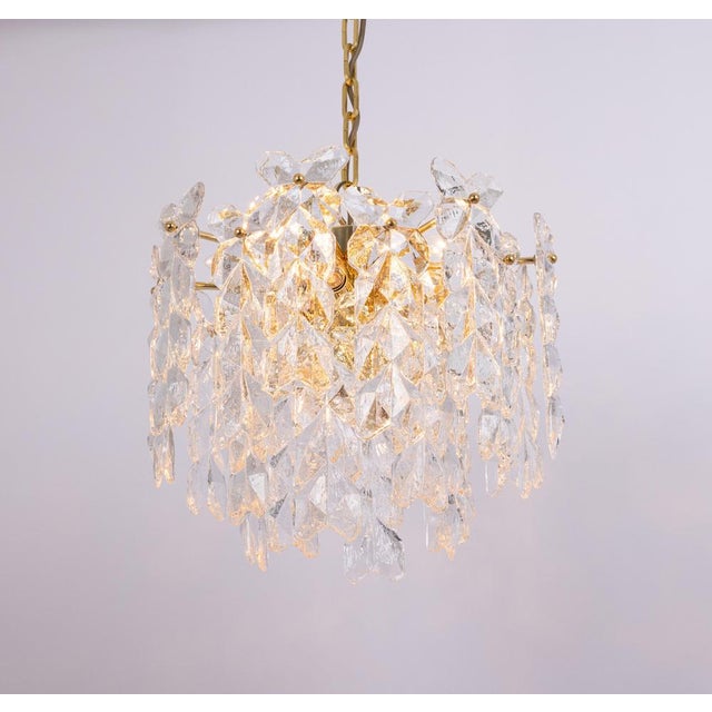 Large Palma Chandelier in Gilt Brass and Crystal Glass from Kalmar, Austria, 1970s For Sale - Image 10 of 18