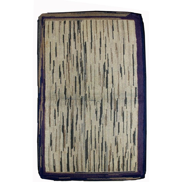 1900s Handmade Antique American Hooked Rug For Sale In New York - Image 6 of 6