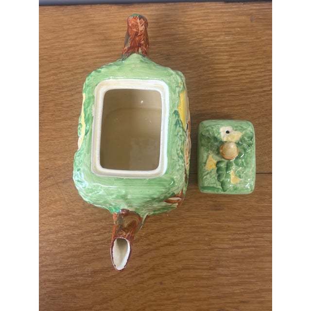 Vintage English Hunt Themed Tea Pot For Sale In Naples, FL - Image 6 of 9