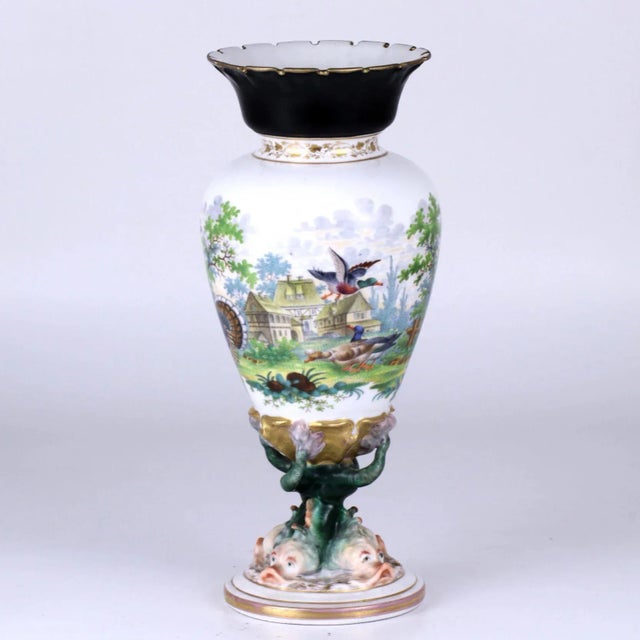 Porcelain vase "CMHR Hutschenreuther Hohenberg Bayern" for 4 fish, with scenes of life in a country yard on the body,...