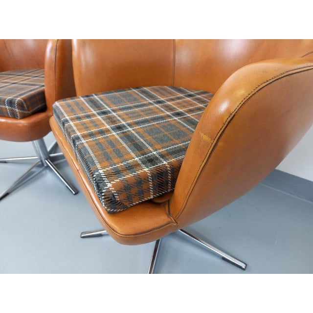 Set of Vintage Skai and Chrome Armchairs, 1970s For Sale - Image 10 of 18