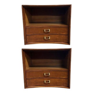 Paul Frankl, Mid-Century Modern, Concave Nightstands, Walnut, Brass, Usa 1950s For Sale