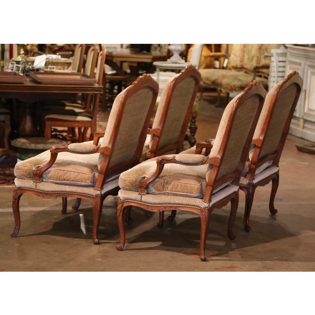 19th Century French Louis XV Carved Walnut Armchairs From Provence, Set of Four For Sale - Image 9 of 13