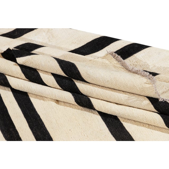 Oversize 21st Century Modern Flat-Weave Kilim Rug For Sale - Image 4 of 11